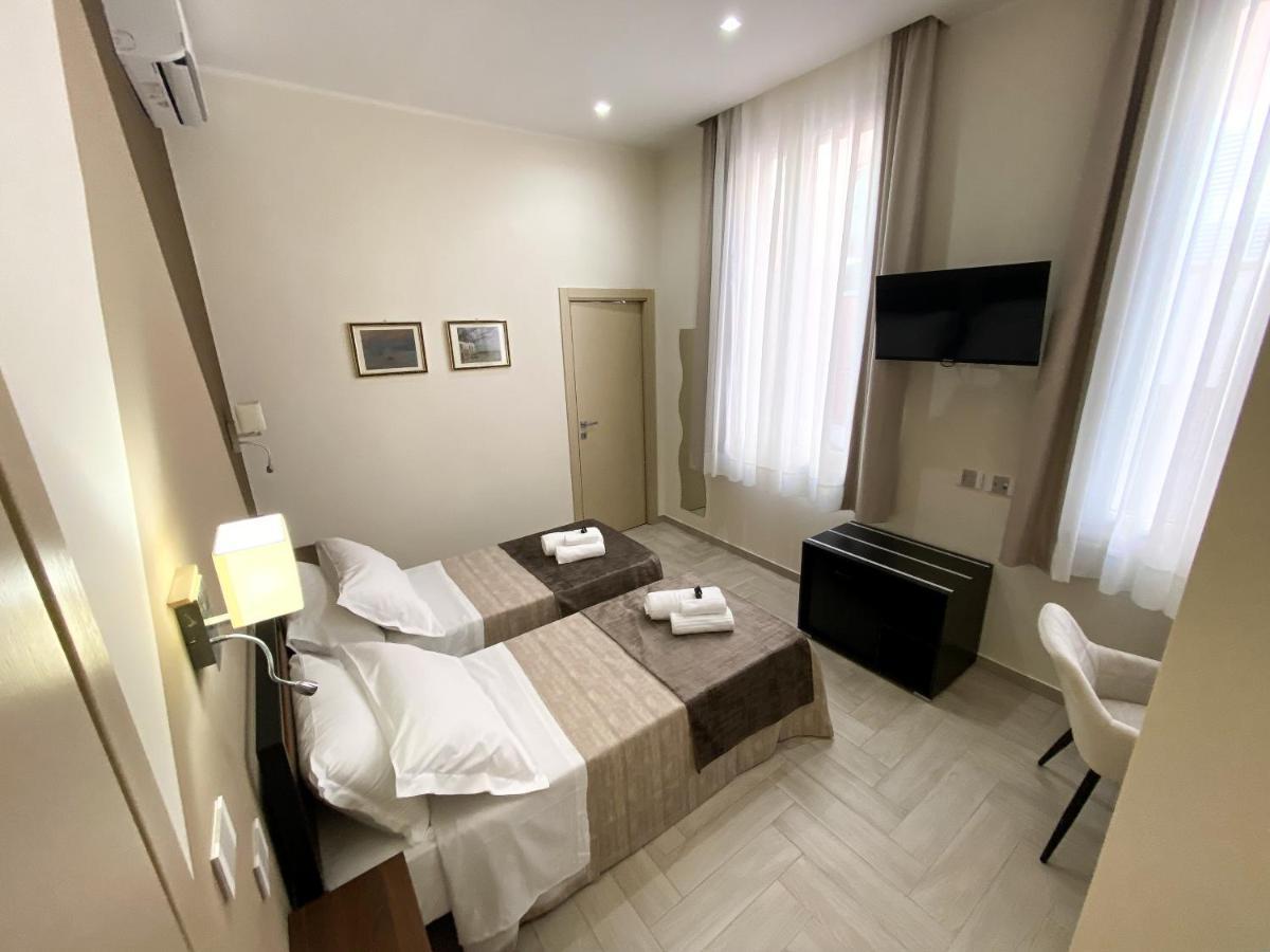 B&B De Nava Suite Reggio di Calabria Kültér fotó