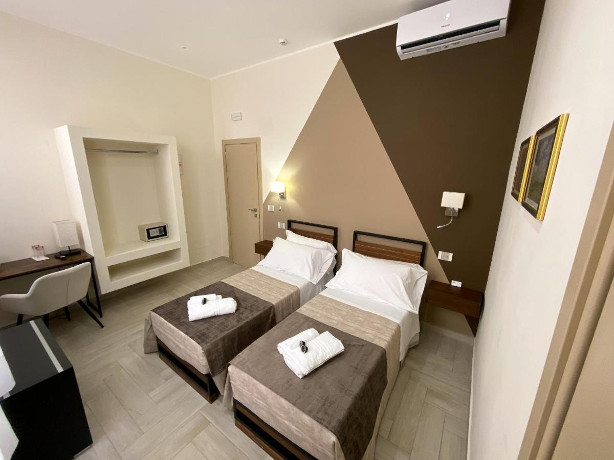 B&B De Nava Suite Reggio di Calabria Kültér fotó