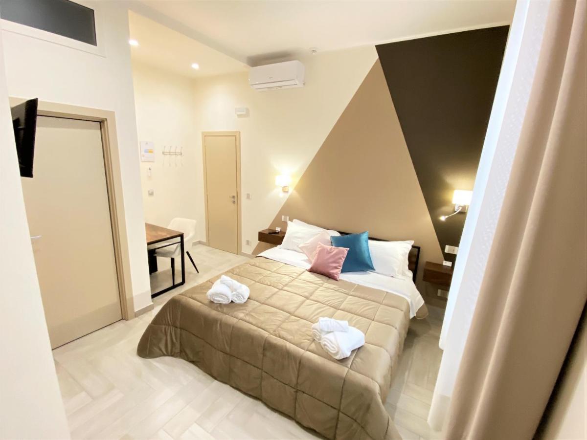 B&B De Nava Suite Reggio di Calabria Kültér fotó